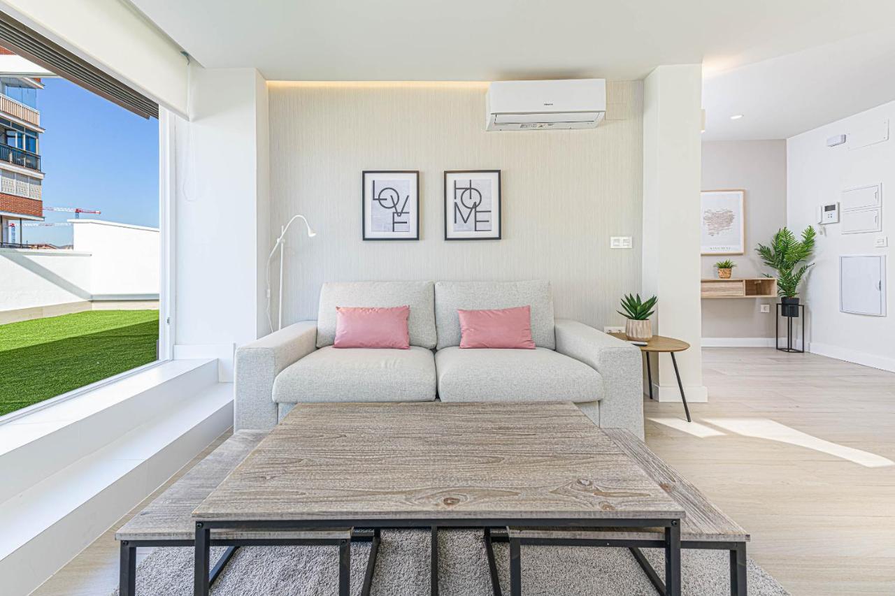 Wintowinrentals Exclusivo Atico Cerca De La Playa. Málaga Exteriör bild